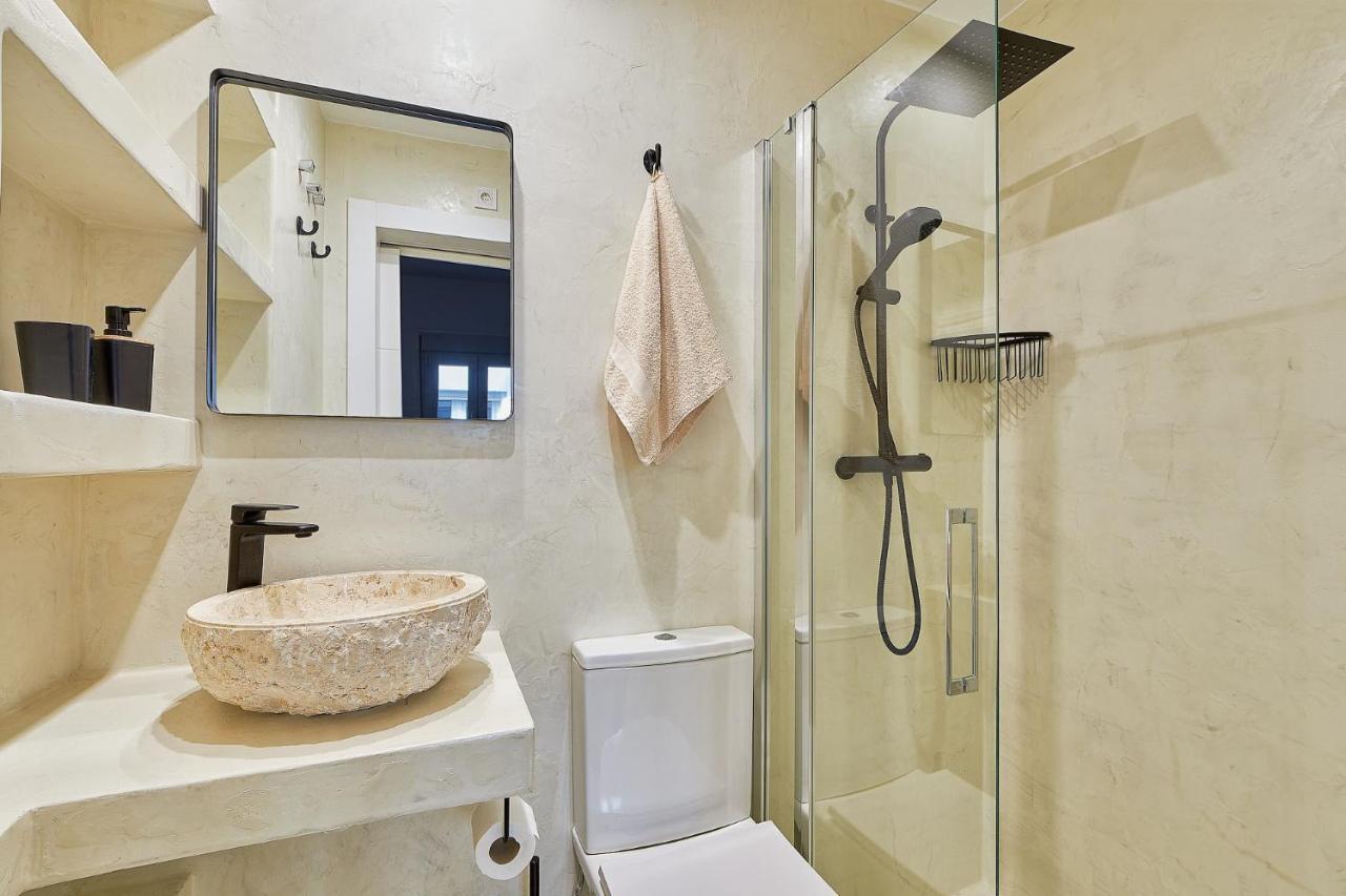 Dolores Penthouse In By Solaga Homes Apartment